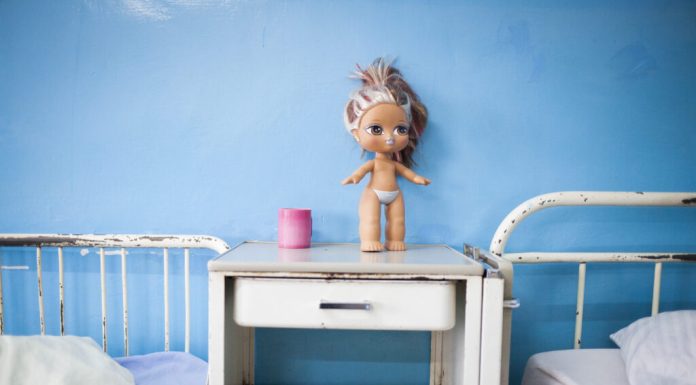 Studiu: abilitățile dezvoltate în primii ani pot proteja creierul copiilor afectați de stres înainte de naștere