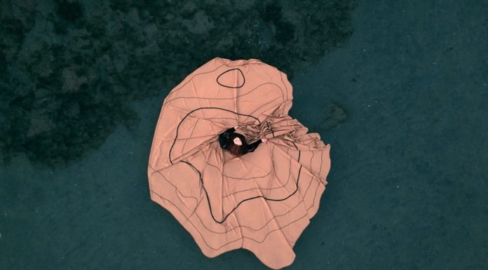 Bienala de Artă de la Veneţia – România prezintă o instalaţie audiovizuală şi sculpturală de mari dimensiuni/ FOTO