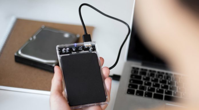 SSD pentru PS5 sau Xbox: cum alegi corect stocarea extra fără să te lovești de limite ascunse