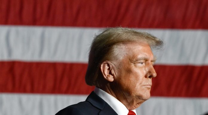 Trump susține că singura amenințare rămasă în Strâmtoarea Ormuz este cea a minelor marine. Ce reproșează Chinei, Japoniei și Europei