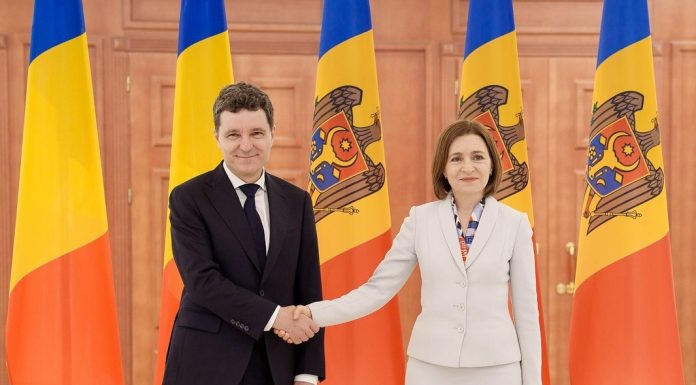 Nicuşor Dan, despre afirmaţiile Maiei Sandu privind unirea cu România, pentru accelerarea aderării la UE: România este pregătită în orice moment în care cetăţenii din Republica Moldova o vor dori / Dacă va exista majoritate, noi suntem gata