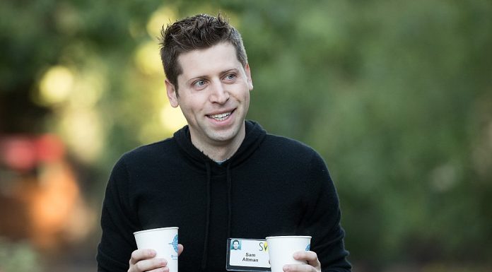 Un cocktail Molotov a fost aruncat asupra casei lui Sam Altman, CEO al OpenAI