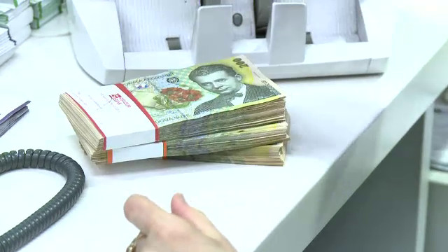 Deputat USR: ”Băncile au furat de la oameni cu ROBOR-ul. Iar oamenii au dreptul să-și ceară banii înapoi”