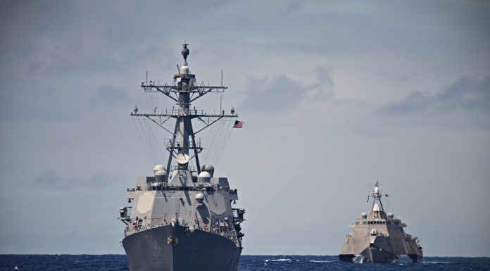 Un comandant iranian amenință US Navy cu o „lovitură dură" în Strâmtoarea Ormuz. Ce bunuri confiscă Marina