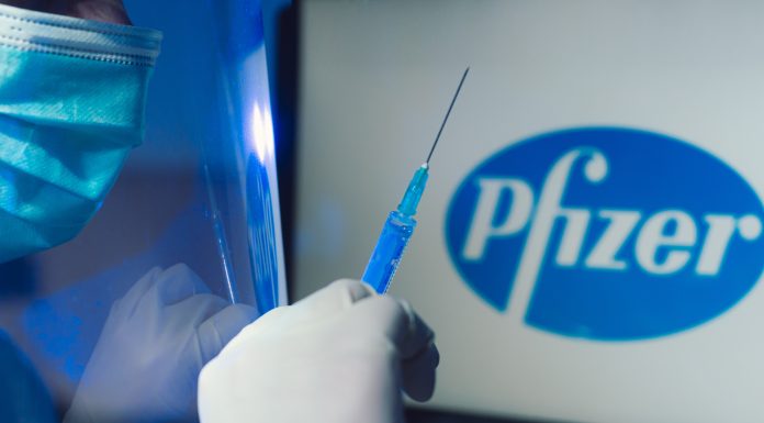 România a început negocierile cu Pfizer pentru medicamente în locul vaccinurilor după un litigiu de 600 de milioane euro