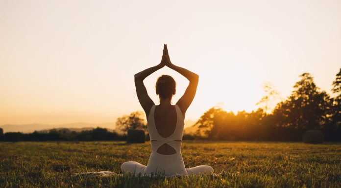 „Teoria lunii aprilie”. De ce această lună pare a fi un moment de cotitură pentru noi