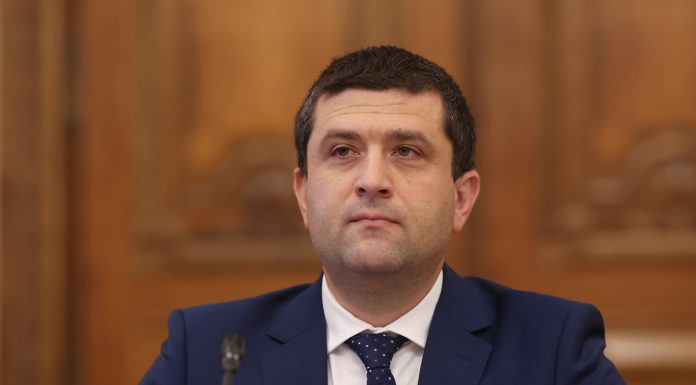 Radu Miruţă: Am decis convocarea Consiliului de Administraţie al Metrorex pentru a întrerupe contractul doamnei director