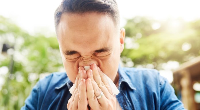 Cum ne pregătim pentru sezonul alergiilor: 5 sfaturi de la un alergolog