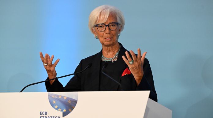 Cum este inflația afectată pe două planuri de războiul din Golf, explică Christine Lagarde, șefa BCE