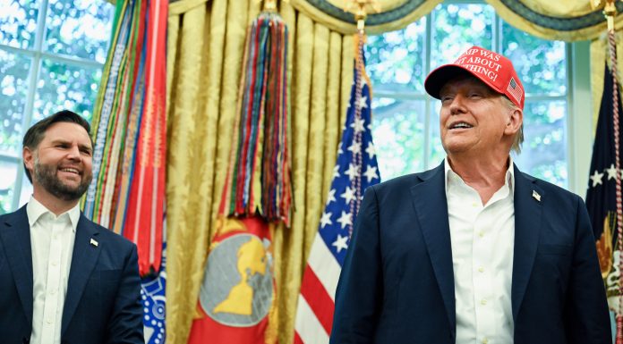 Negocieri de pace între SUA și Iran, organizate în Pakistan. JD Vance: ”Suntem cu siguranță dispuși să le întindem mâna”