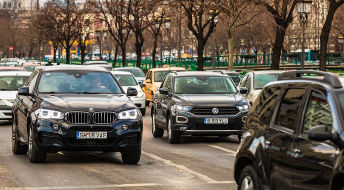 Proiect de lege care vizează reglementarea culoarului de salvare în Codul rutier. Șoferii care nu îl formează riscă sancțiuni