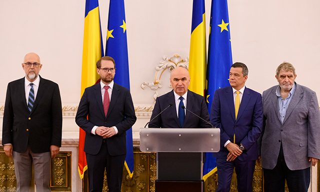 Irineu Darău (USR): Transmit tuturor partidelor pro-europene şi liderilor lor să fim maturi, să găsim soluţii împreună pentru a guverna cu adevărat această ţară / Cel puţin până la 31 august, nu cred că este loc de improvizaţie, de instabilitate