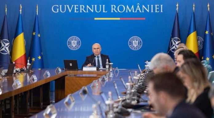 Bolojan: Am avut o relaţie civilizată cu miniştrii din guvern, dacă n-ar fi fost bruiaţi din afara guvernului, din zona politică, fiind puşi de multe ori în situaţii în care nu ştiau cum să reacţioneze