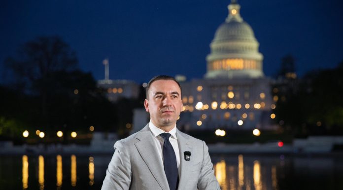 Bogdan Ivan: Investiţii de 3,5 miliarde de euro în producţia şi transportul de energie şi gaze naturale, negociate la Washington