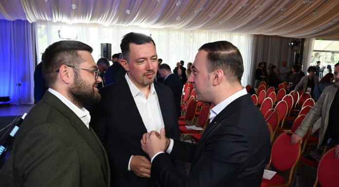 Bogdan Ivan: Felicitări, Alexandru Hazem Kansou, pentru alegerea în funcţia de preşedinte al PSD Sector 4 / Preluarea acestui rol după Daniel Băluţă este o provocare reală, dar şi o oportunitate