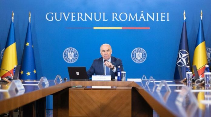 Ce urmează după depunerea moțiunii de cenzură PSD- AUR cu număr record de semnături strânse în ultimul deceniu. Cum ar putea fi demis Ilie Bolojan