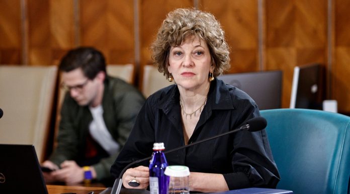 Oana Gheorghiu: Companiile de stat nu sunt recompense politice. Sunt ale românilor şi trebuie conduse doar în interesul românilor / Consiliile de administraţie trebuie numite transparent, potrivit legii