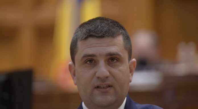 Criza politică pune în pericol investițiile în apărare. „Unele pot fi pierdute”