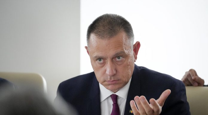 Fifor: Ne pare rău că vă încurcăm, domnule Bolojan