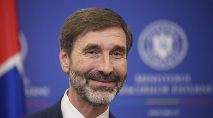 Slovacia vrea să blocheze cel de-al 20-lea pachet de sancțiuni anti-ruse ale UE din cauza conductei Drujba