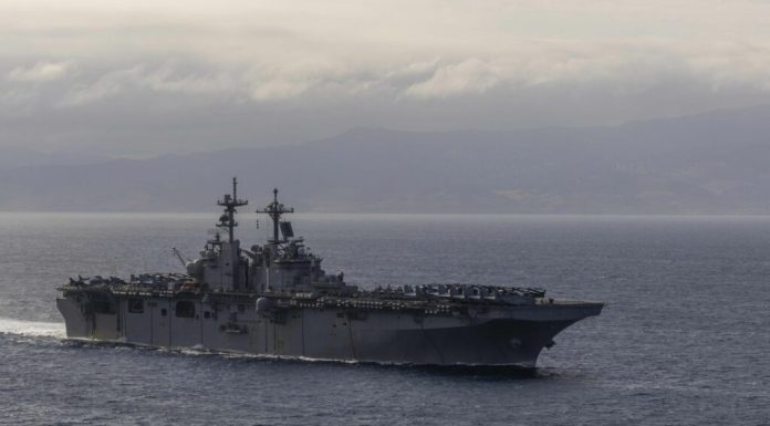 Axios: Mai multe nave de război americane au traversat Strâmtoarea Ormuz pentru prima dată de la începutul conflictului cu Iran