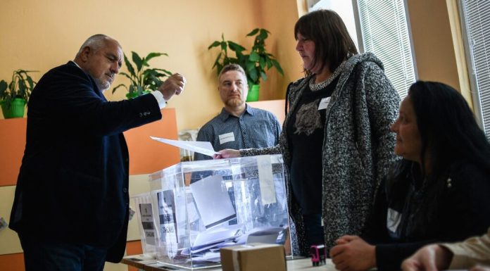 Alegeri în Bulgaria: progresiștii conduc cu 44,5% după numărarea a 68,3% din voturi