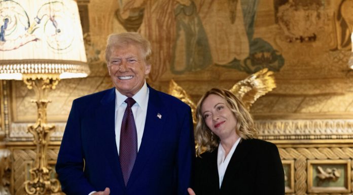 Trump o critică pe Giorgia Meloni: Ea e inacceptabilă. Credeam că are curaj, m-am înșelat