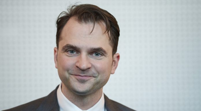 Burduja: PSD și AUR și-au dat mâna să dea jos Guvernul. Nu îi unește ideologia, ci frica