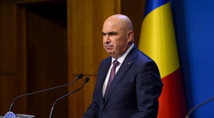 Curentul este aproape gratis la prânz și de 10 ori mai scump seara: explicația lui Ilie Bolojan