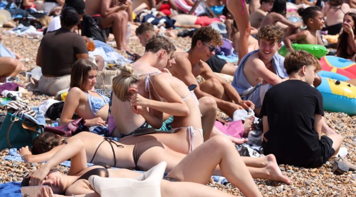 Vara nu mai respectă calendarul. Un nou studiu arată că sezonul cald sosește mai devreme și durează mai mult