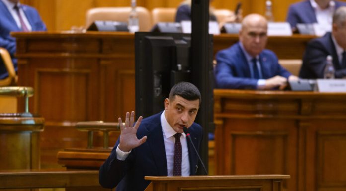 Surse. PSD și AUR pregătesc astăzi depunerea moțiunii de cenzură împotriva Guvernului Bolojan