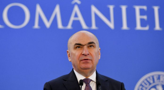 Ce ar face Ilie Bolojan dacă Guvernul ar fi demis prin moțiune de cenzură? „Președintele declanșează consultări și desemnează un nou premier”