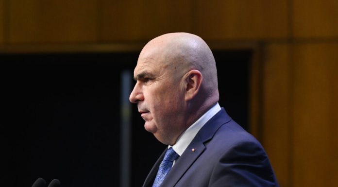 Bolojan puts pressure on Parliament. Calls for 9 laws to access 10 billion euros from PNRR