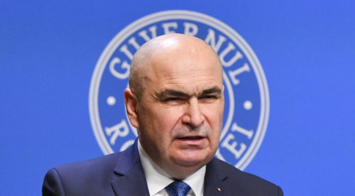 Ilie Bolojan spune că proasta gestionare a companiilor de stat înseamnă prăduirea banului public