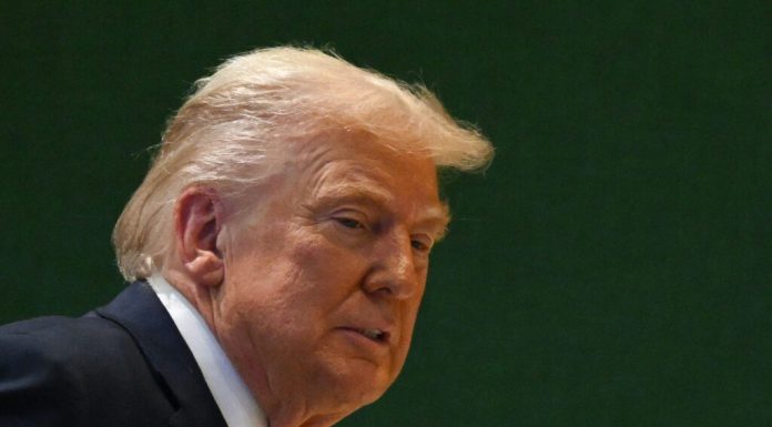 Trump reacționează la înfrângerea suferită de Viktor Orban: Era prietenul meu, dar nu au fost alegerile mele