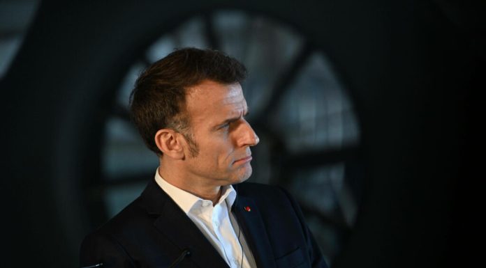 Macron avertizează: SUA nu vor mai proteja Europa „pe termen lung”