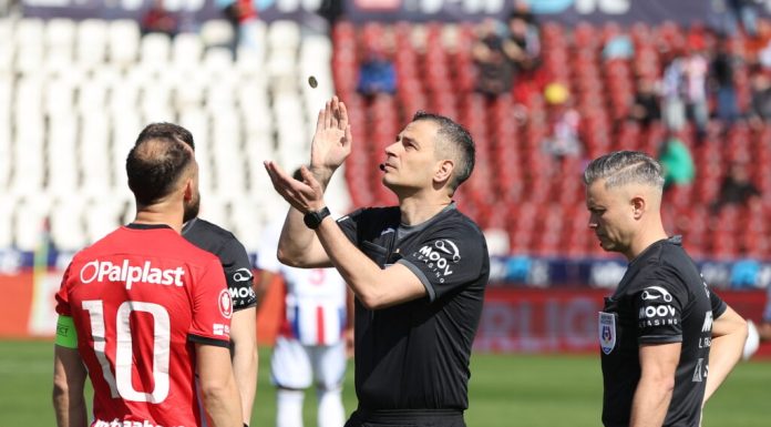 Superliga de fotbal. Ce meciuri se joacă înainte de Paște