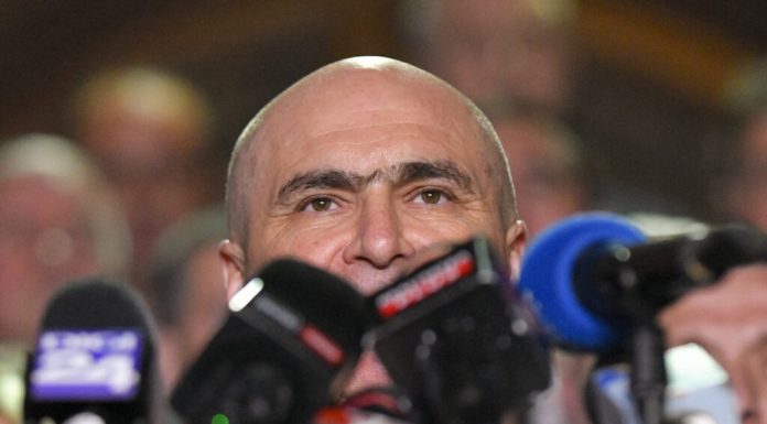 Bolojan: Nu întâlnirile civilizate sunt problema, ci se se întâmplă după întâlniri