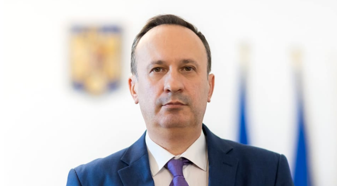 Adrian Caciu: „Dobânzile la care se împrumută România pe termen lung sunt mai mici cu 4% decât în urmă cu un an!”