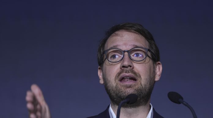 Dominic Fritz: Nu mă tem de alegeri anticipate. E singurul mod în care putem schimba matematica în Parlament