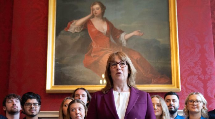 Ministrul britanic de Finanțe Rachel Reeves, mesaj pentru americani: „Nu știu de ce ați declanșat războiul cu Iranul”