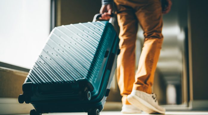 Europenii vor să călătorească mai mult ca niciodată în 2026, în ciuda costurilor și a tensiunilor din Orientul Mijlociu