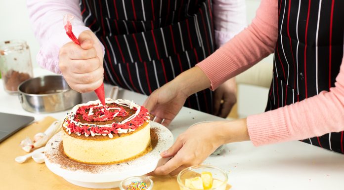 Deserturi de Paște 2026: Rețete simple și rapide pentru masa de sărbătoare, recomandate de bucătari