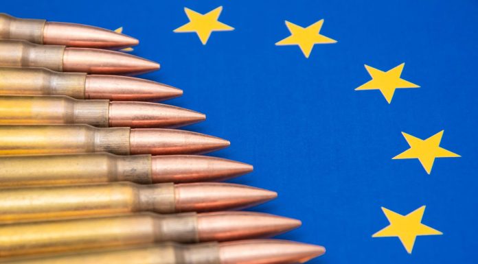 SUA cer mai mult de la NATO, dar trimit semnale mixte. Ce înseamnă, de fapt, „pilonul european”, ideea atribuită inițial lui Kennedy