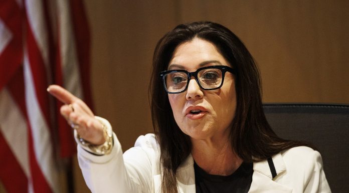 SUA: Secretarul muncii părăseşte Administrația Donald Trump. Scandalurile din spatele mulțumirilor protocolare de despărțire