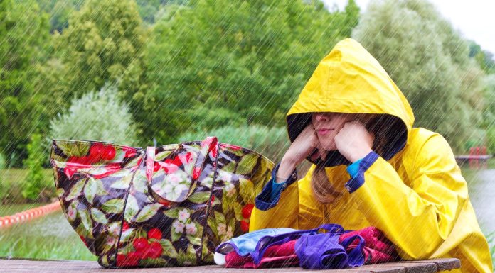 ANM: Vânt, ploi și ninsori în minivacanța de 1 Mai. Când este anunțată o încălzire spectaculoasă a vremii, peste normalul perioadei