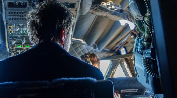 Avionul militar Spartan folosit de Nicușor Dan pentru deplasări externe a fost modernizat