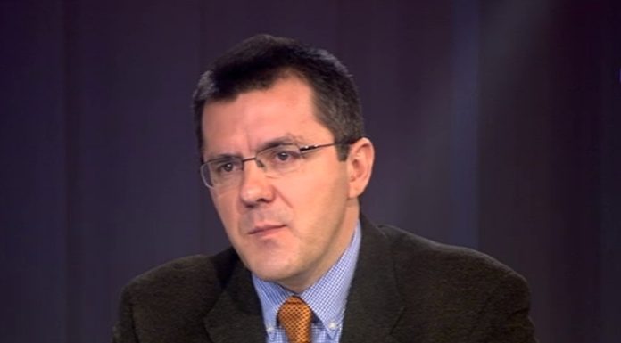 Dan Dungaciu susține că „a existat o goană după «AUR» în politică”. Despre anticipate: „Nu e clar dacă PSD ar ieși câștigător”
