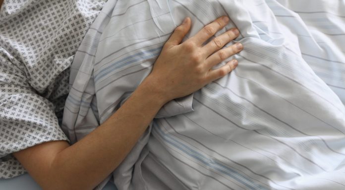 O femeie care suferea de trei boli mortale și-a revenit aproape complet după ce a făcut un tratament revoluționar