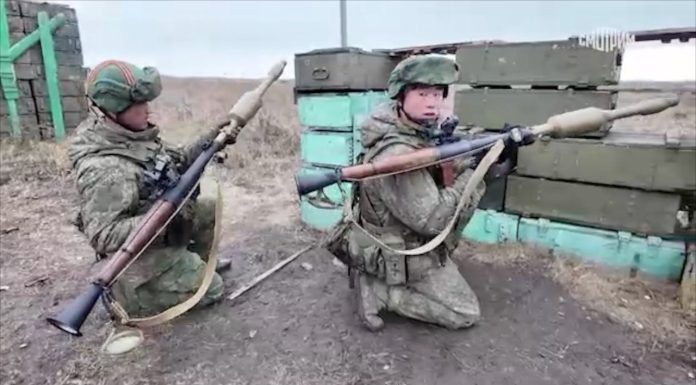 Kim Jong Un recunoște că soldații nord-coreeni implicați în războiul Rusiei se sinucid pentru a evita capturarea: Au ales fără ezitare